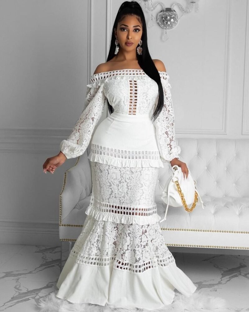 Slim Fit Lace Maxi Dress