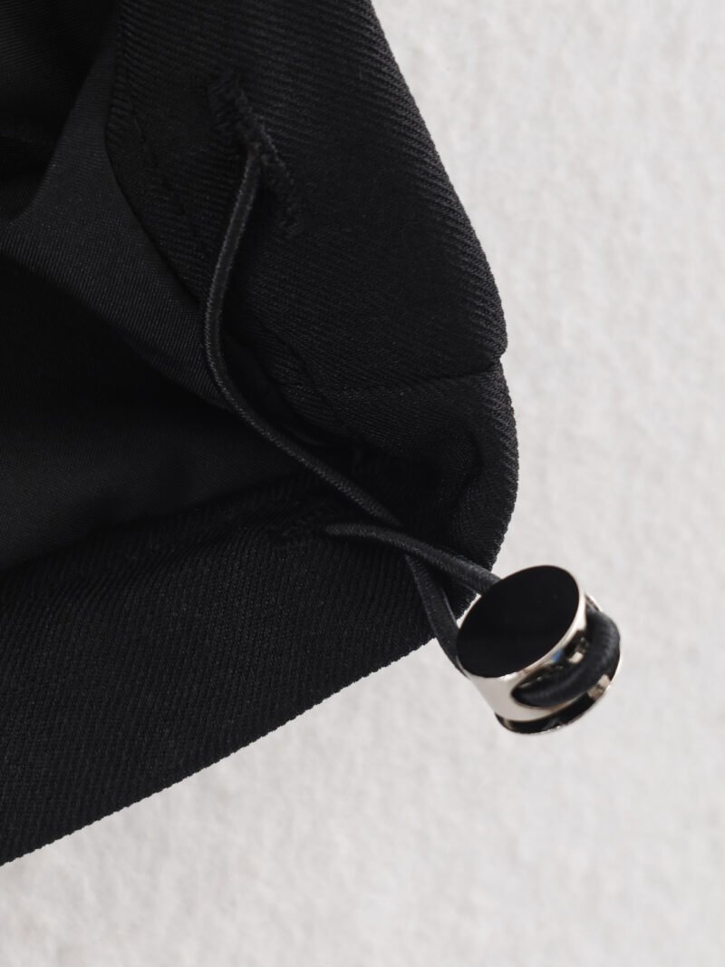Sleeveless Zip Vest