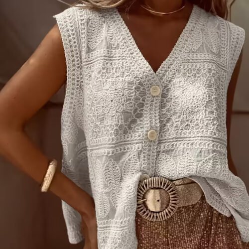 1496089480245805056.jpg Sleeveless Button Vest