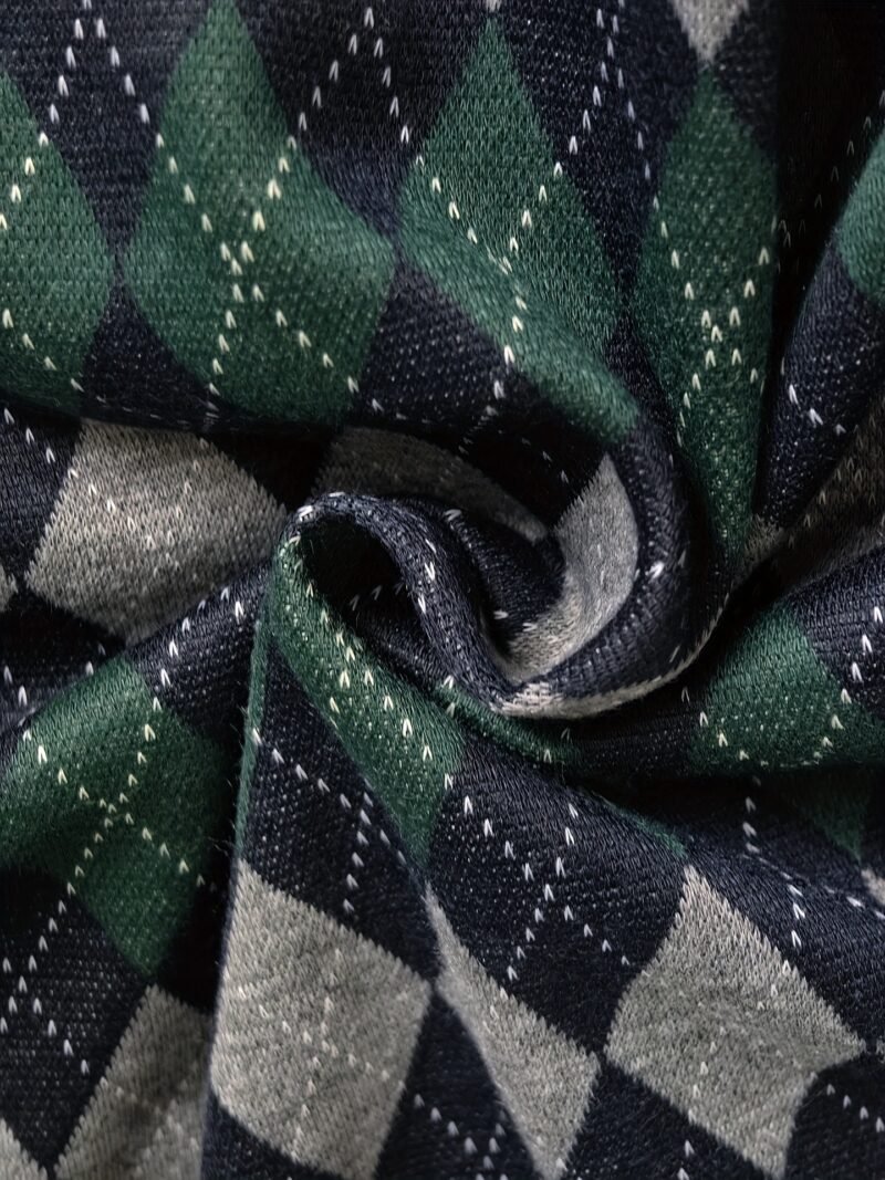Button Jacquard Knit Vest
