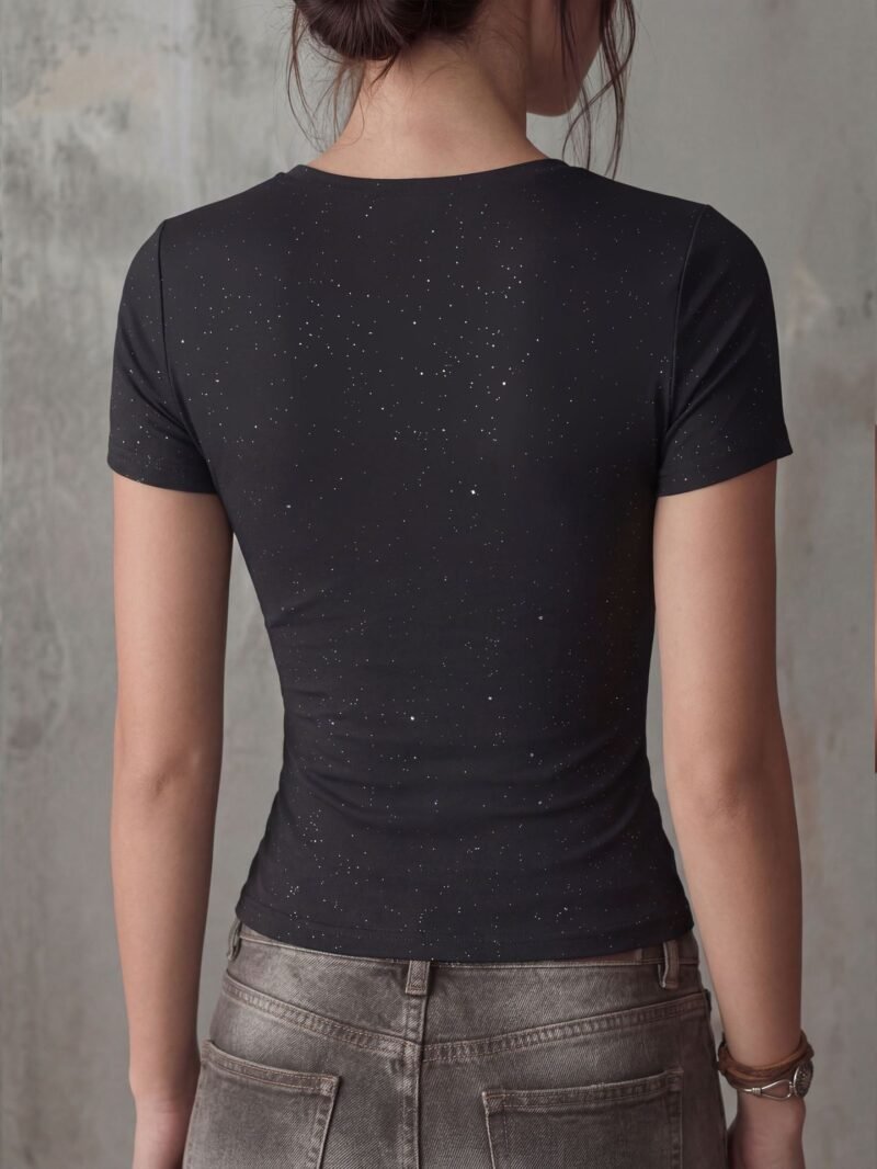 O1CN01QExj5t1QQJNwm8Dll_2216361781970-0-cib.jpg Cutout Slim Fit Top
