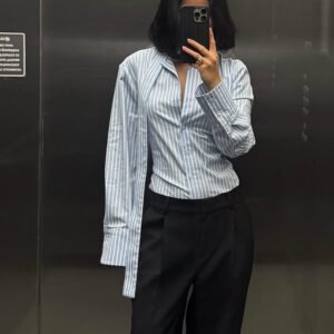 O1CN01W5w5NV2KYCh3q6kyB_2212760969568-0-cib.jpg Striped Tie Neck Blouse