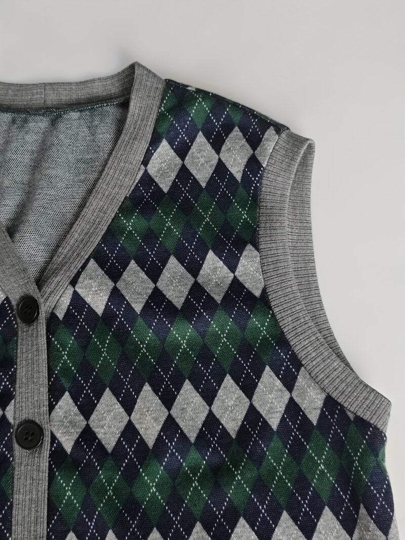 Button Jacquard Knit Vest