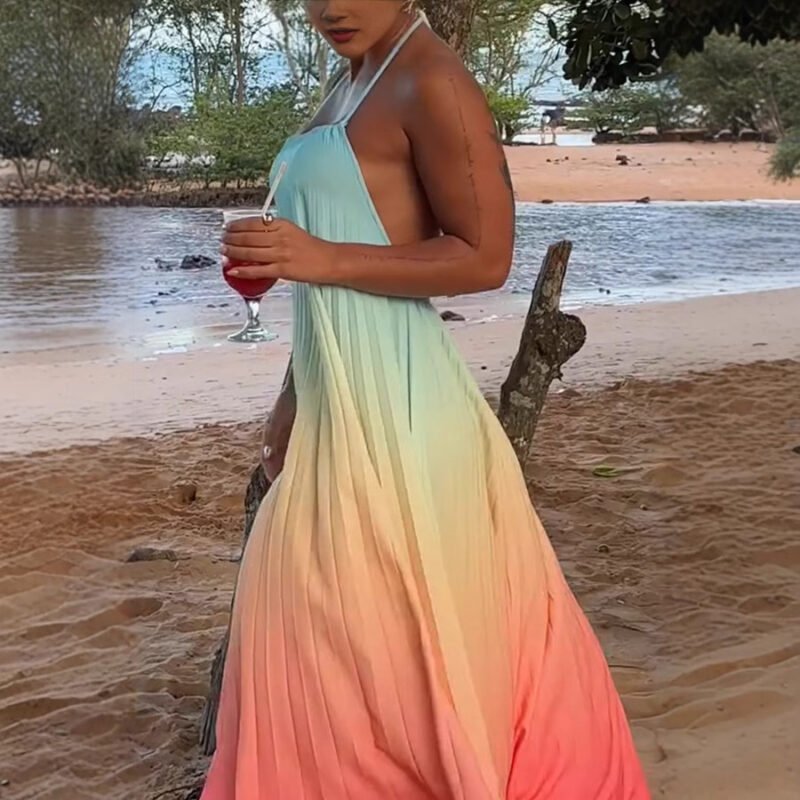 O1CN01vj8AlH1vlbnGzsCKY_2107736213-0-cib.jpg Backless Halter Maxi Dress